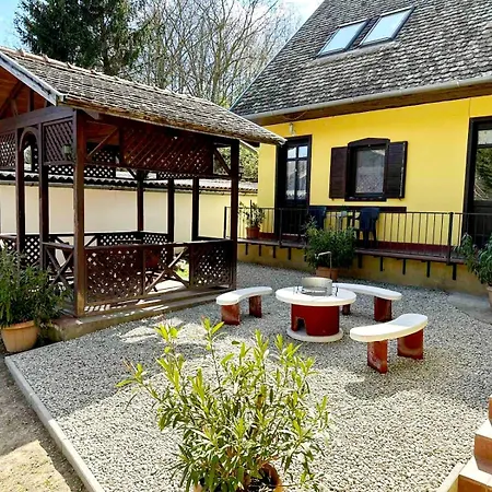 Forrás Casa de hóspedes Szálka