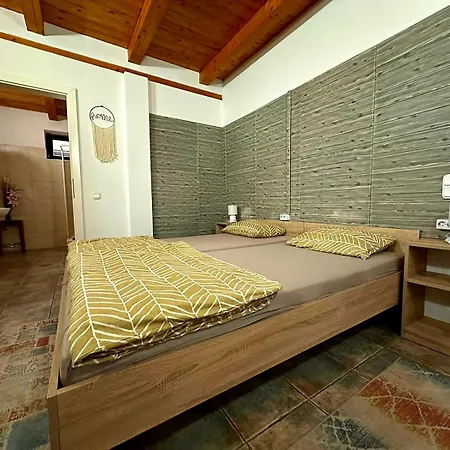 Forras Vendeghaz Szálka