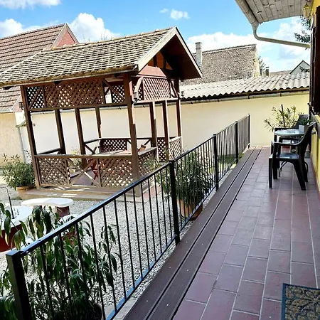 Forras Vendeghaz Gasthuis Szálka